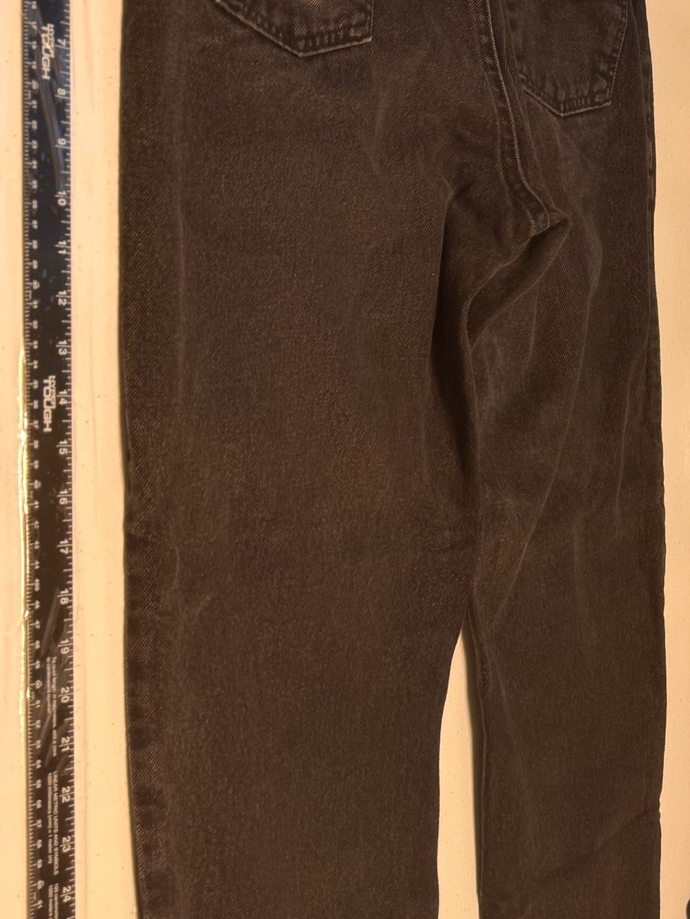 Levi's Men's Corduroy Pants in Black